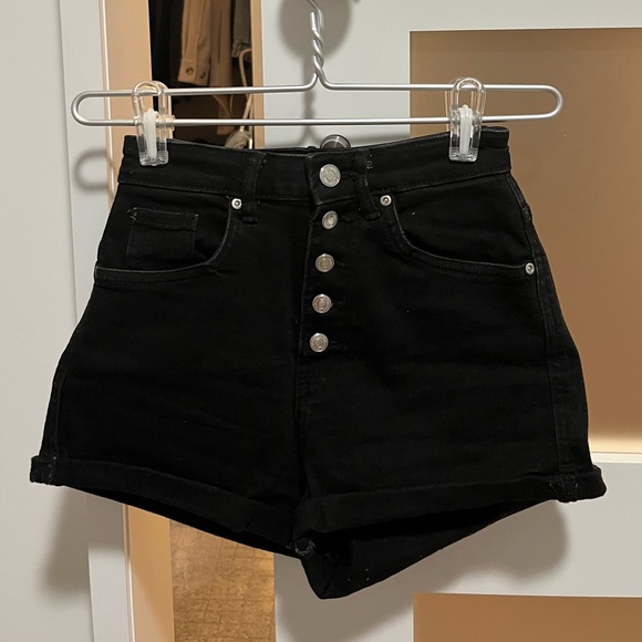 Zara high waisted jean shorts - Picture 2 of 4
